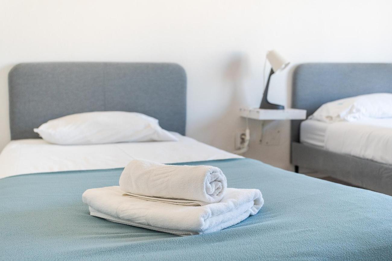 Blife Marya Private Rooms - Airport Stay FAO Kültér fotó