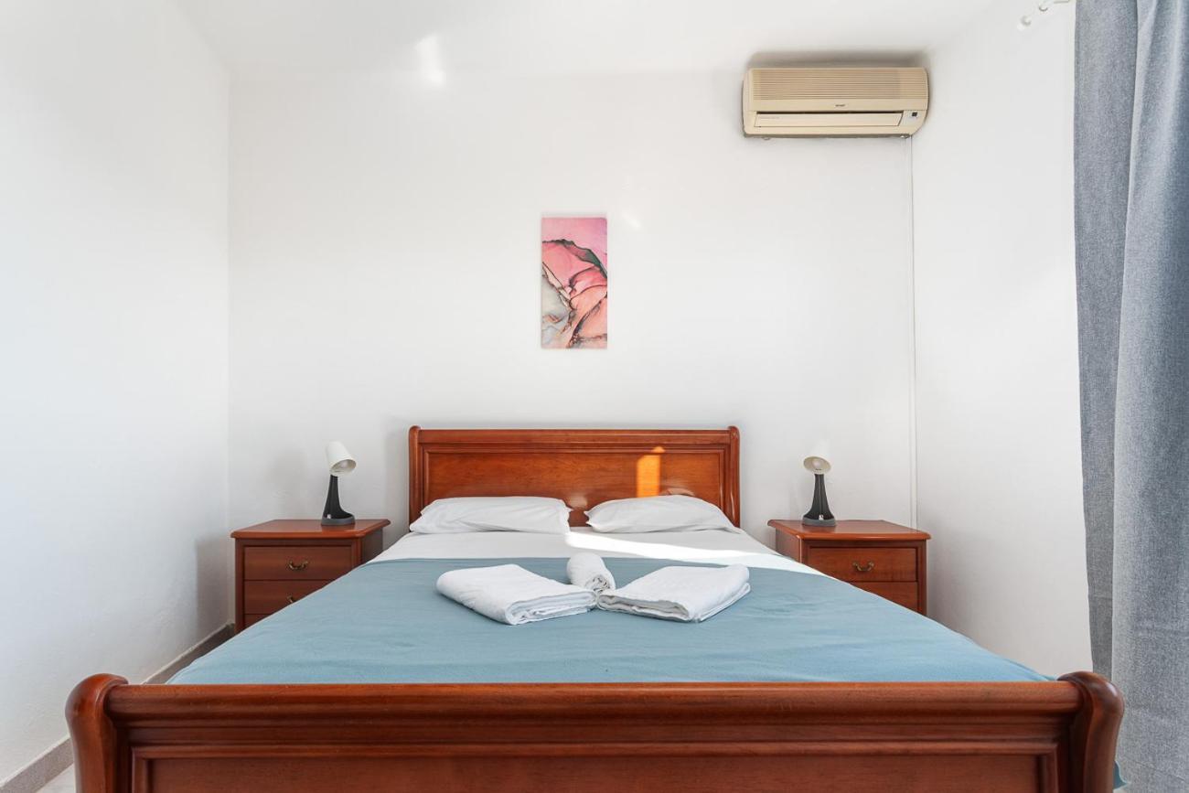 Blife Marya Private Rooms - Airport Stay FAO Kültér fotó