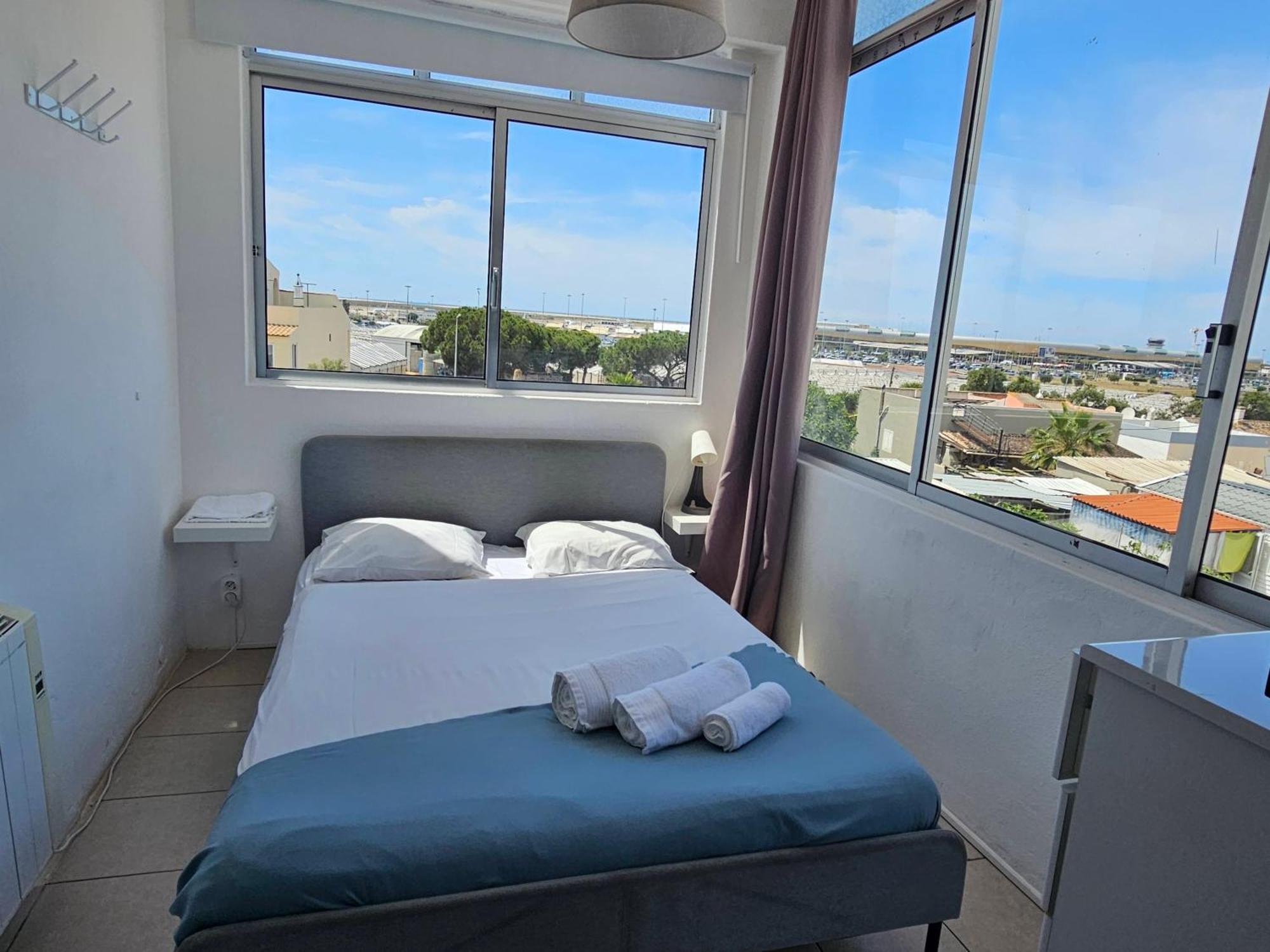 Blife Marya Private Rooms - Airport Stay FAO Szoba fotó